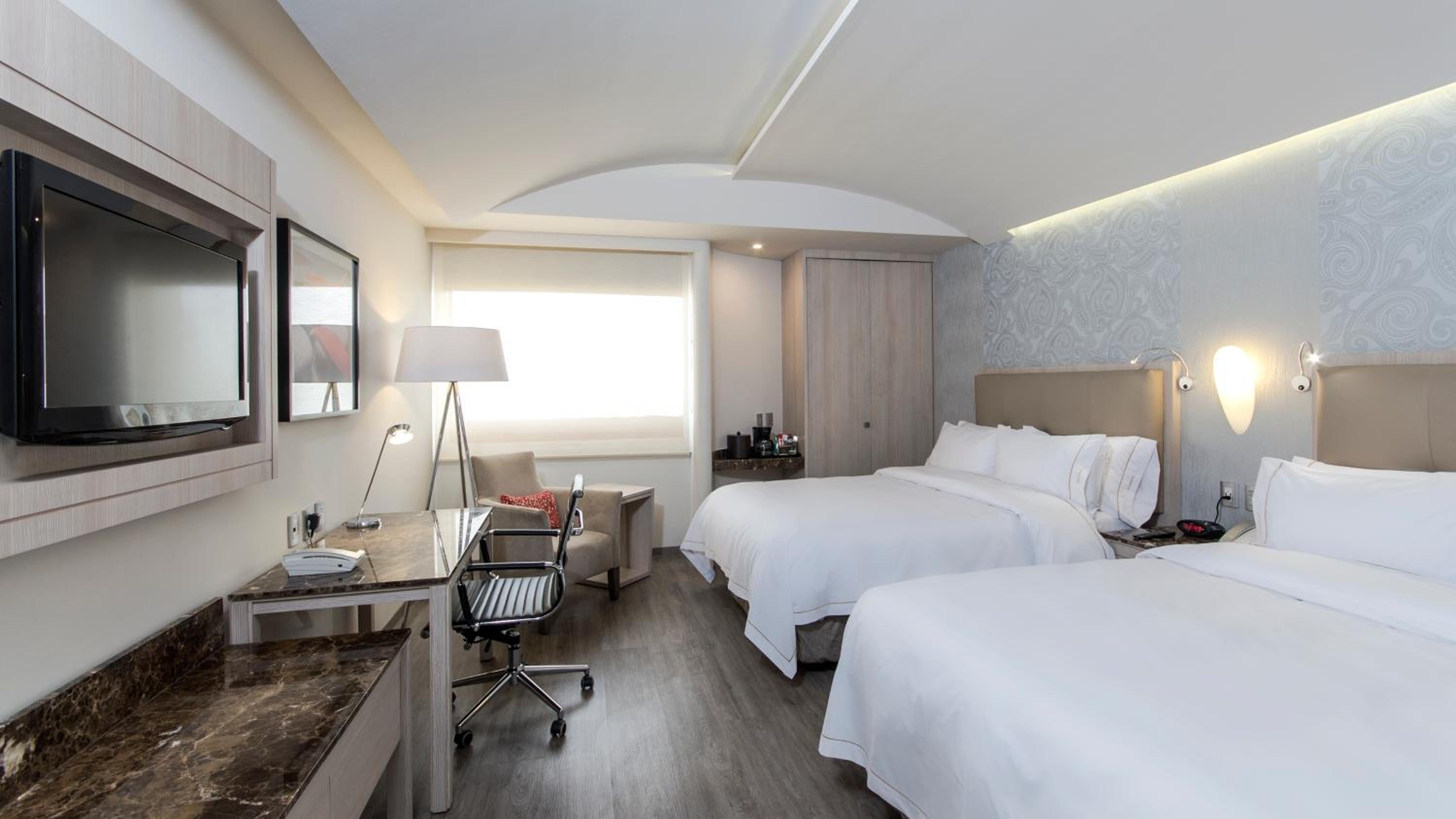 Foto de Holiday Inn Express Mexico- Toreo by IHG