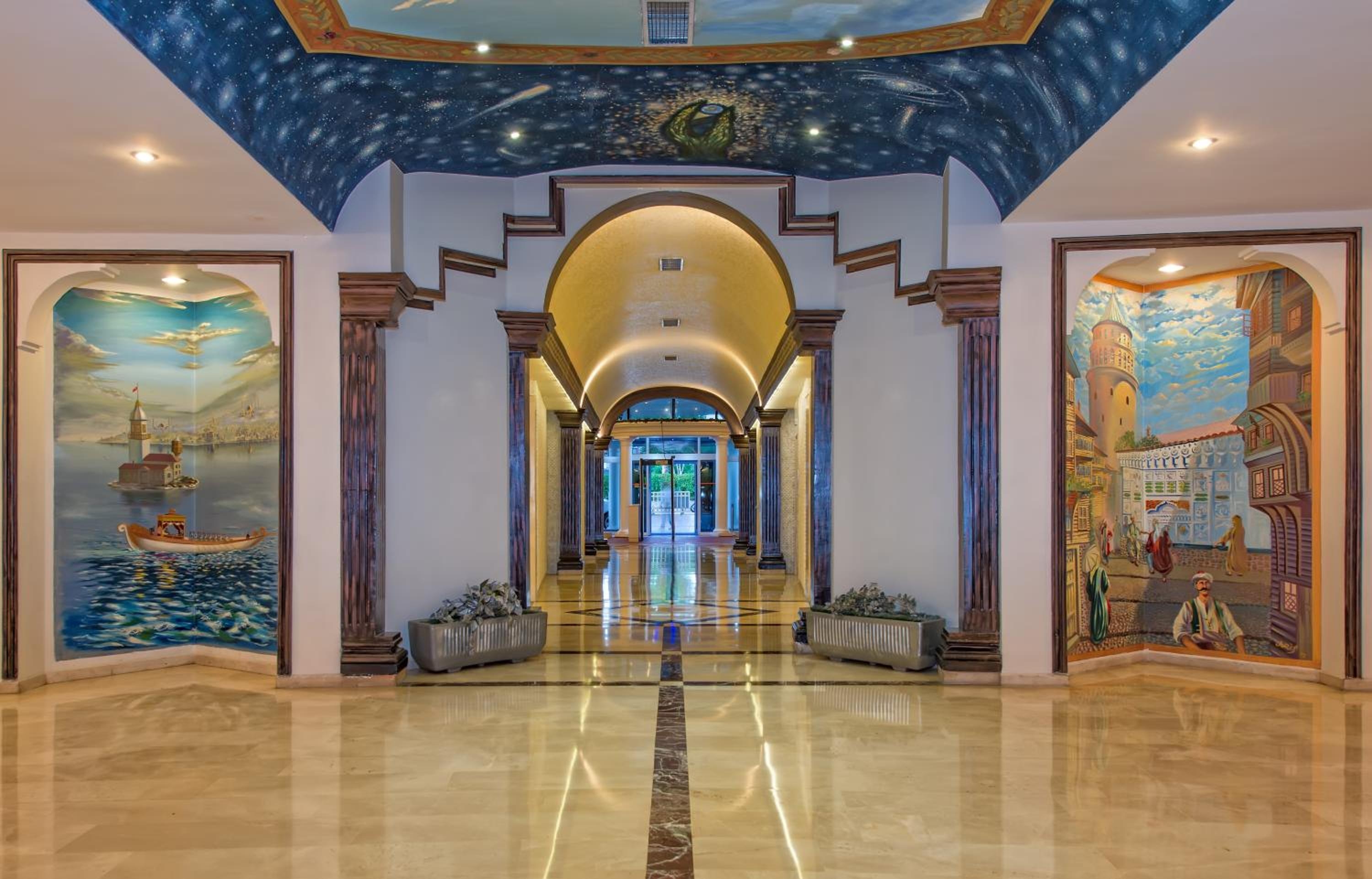 Foto de Adonis Hotel