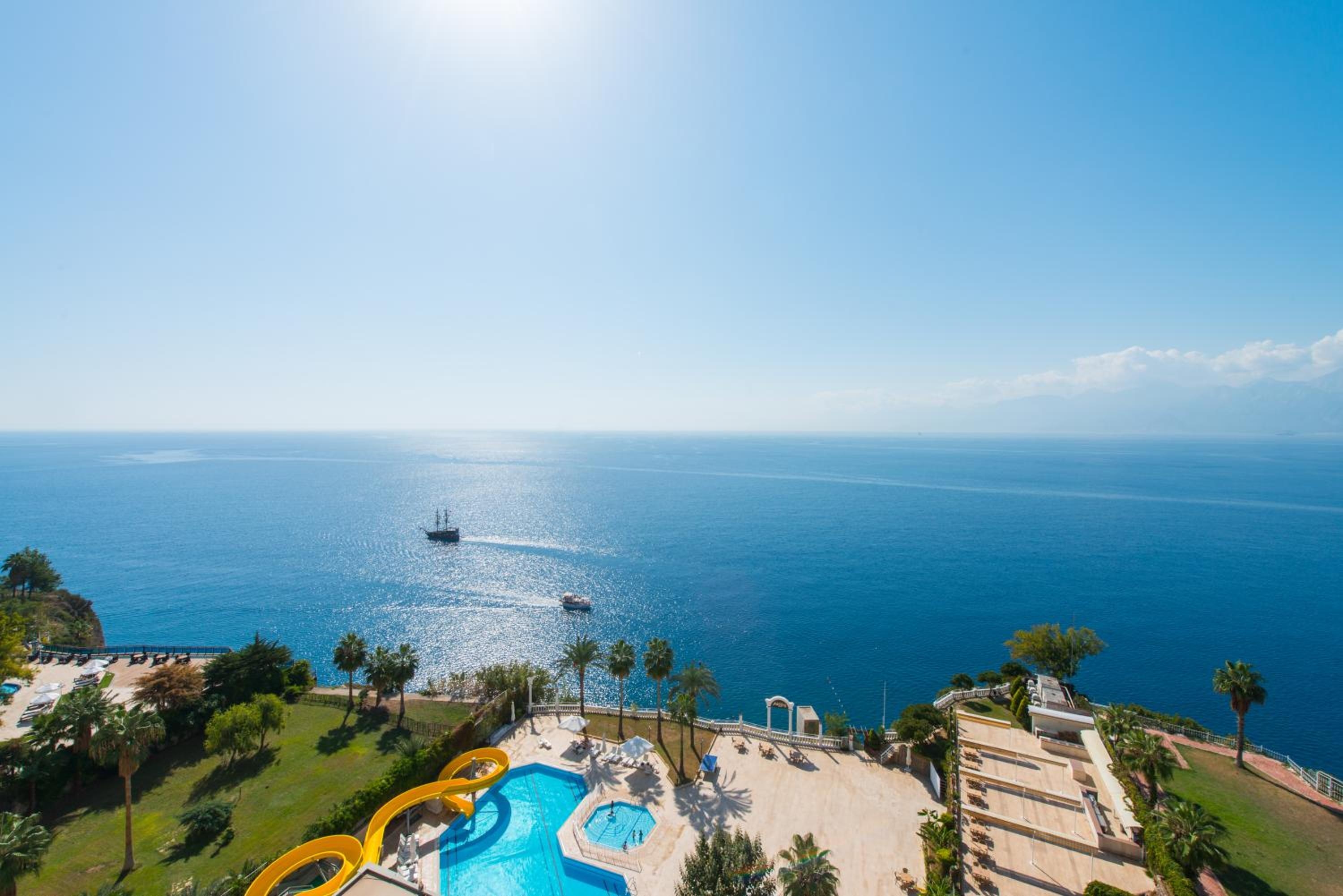 Foto de Adonis Hotel