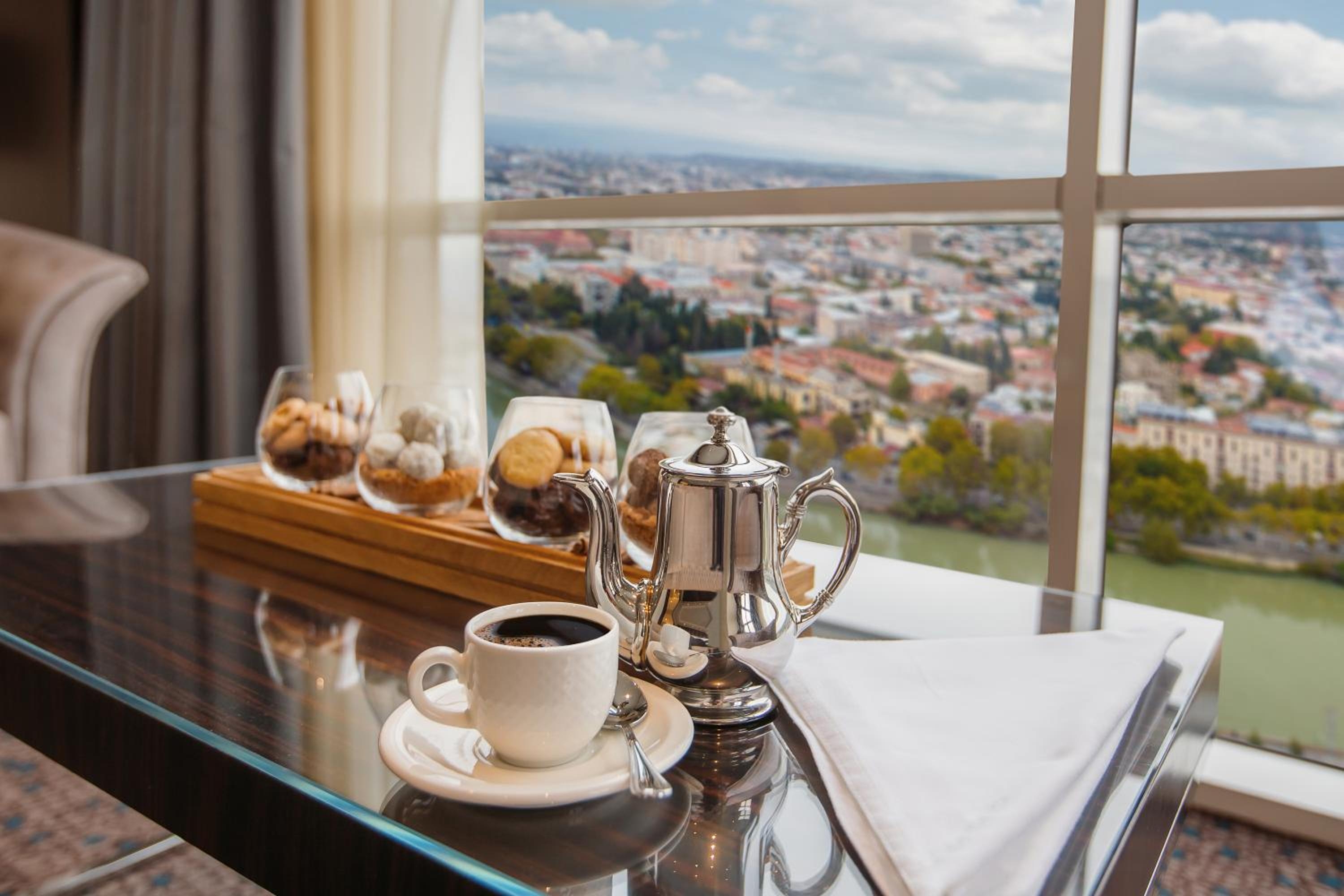 Foto de The Biltmore Tbilisi Hotel