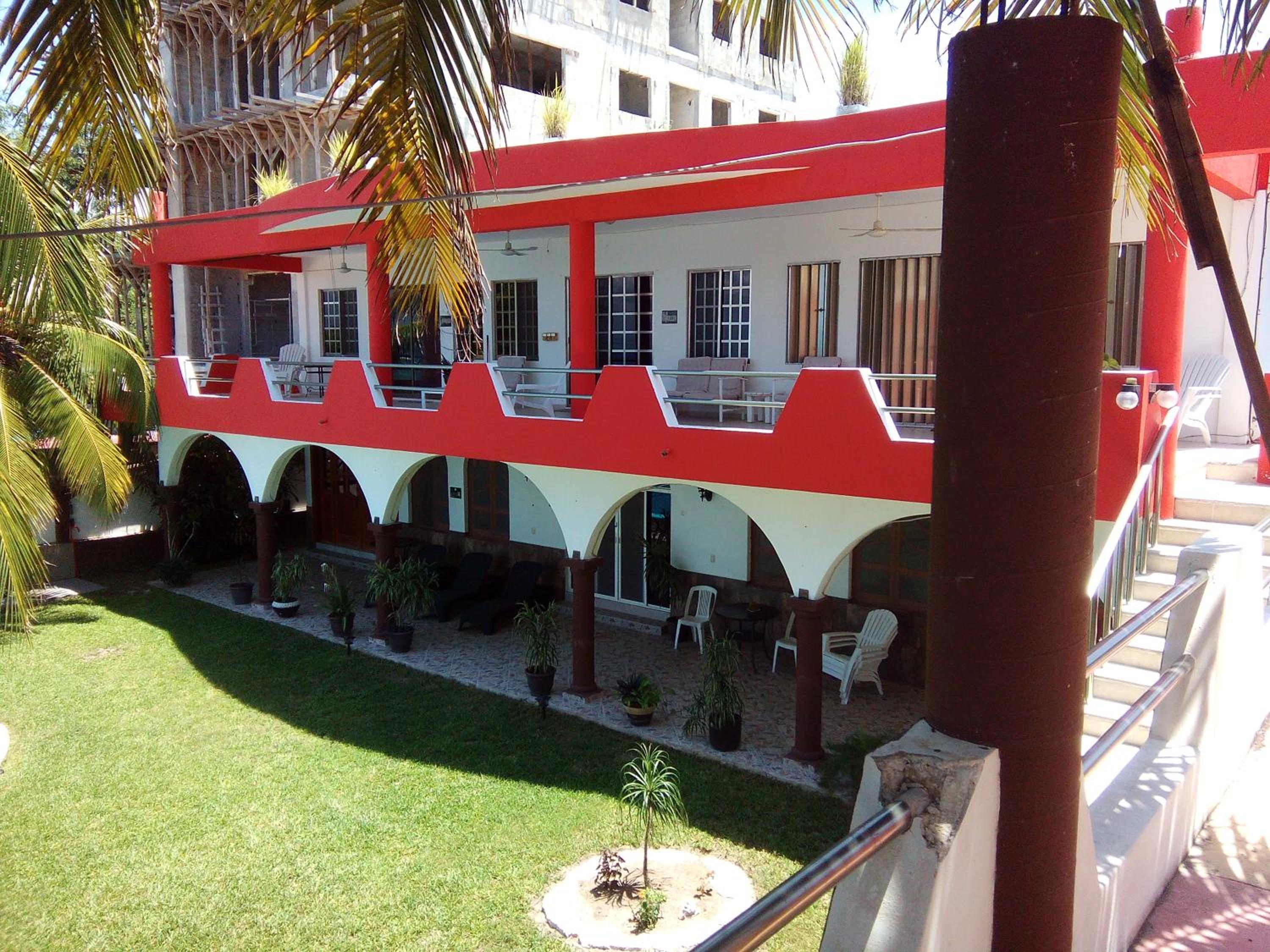 Mima's Village Cozumel