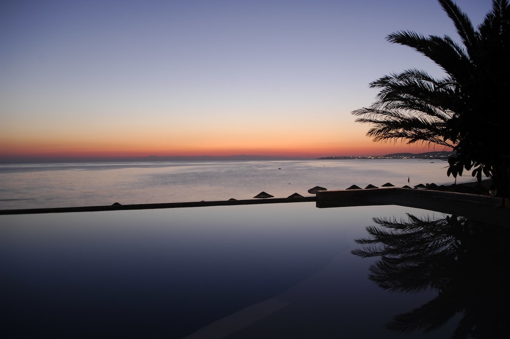 Foto de Aska Just In Beach – All Inclusive