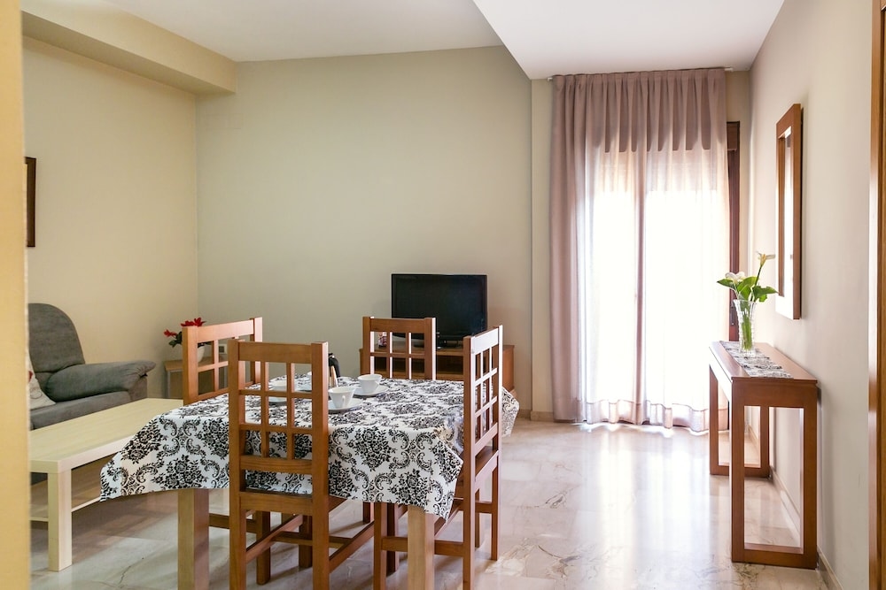 Foto de Apartamentos La Castilleja