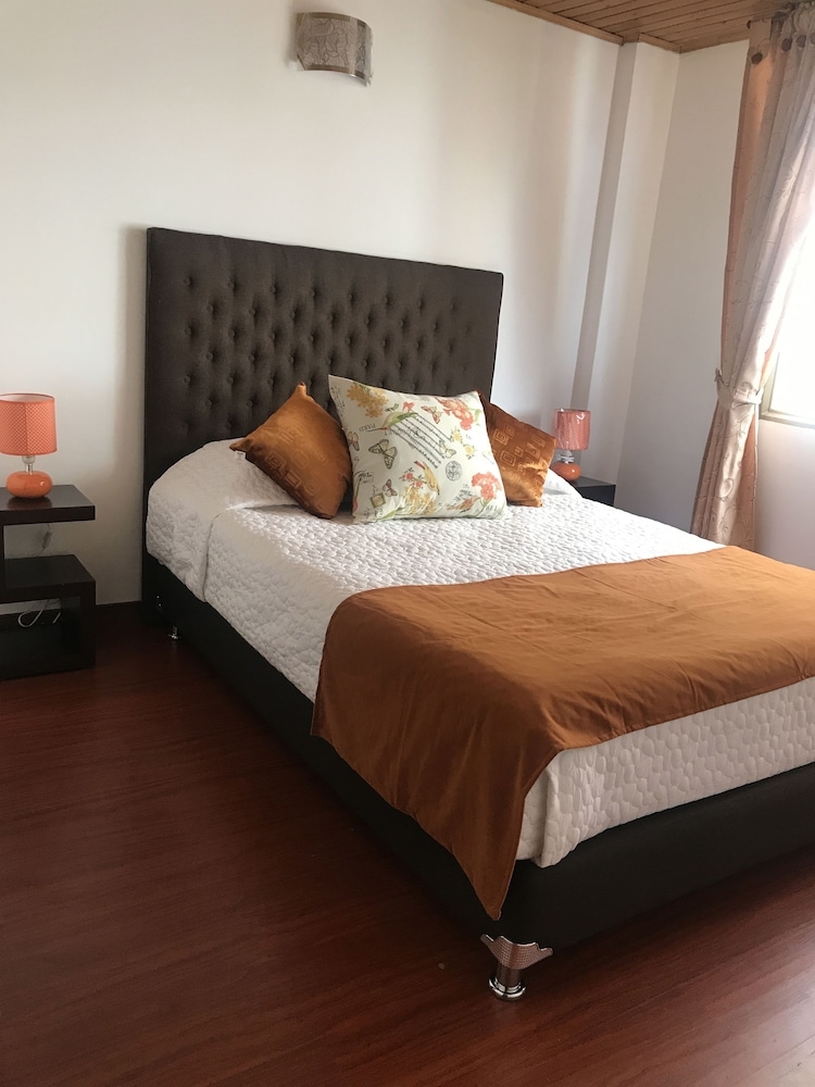 Aparta Hotel Oporto 83, Bogotá
