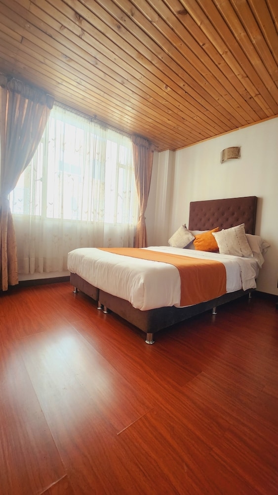 Aparta Hotel Oporto 83, Bogotá