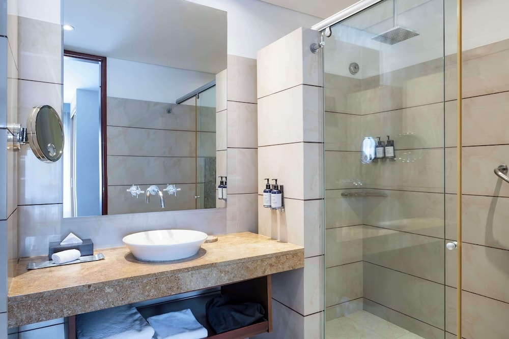 Foto de Doubletree By Hilton Bogota Calle 100,Co