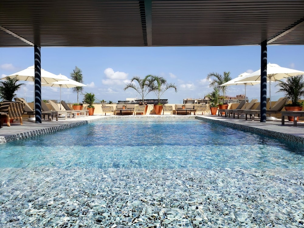 Foto de Singular Joy Downtown Residences
