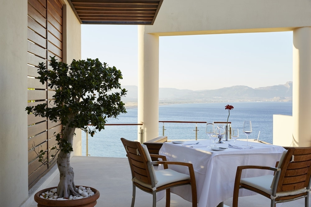 Foto de Lindos Blu Luxury Hotel & Suites - Adults Only