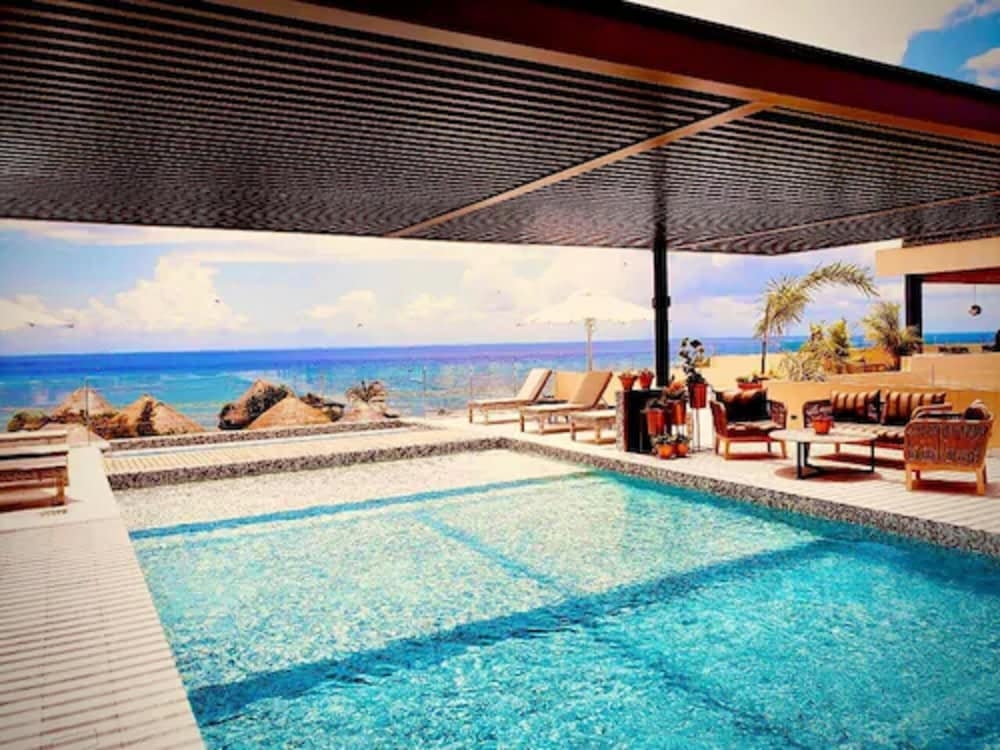 Foto de Singular Joy Downtown Residences