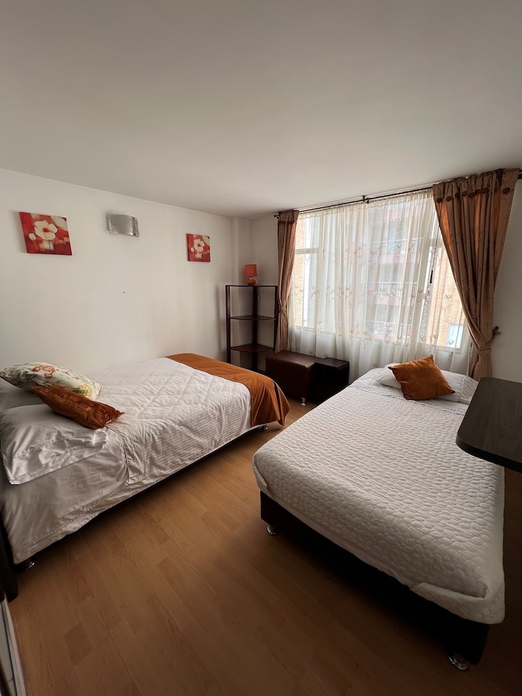 Aparta Hotel Oporto 83, Bogotá